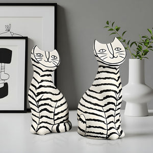 SOGA 22cm and 27cm Black & White Striped Cat Resin Sculptures for Stylish Home Decor