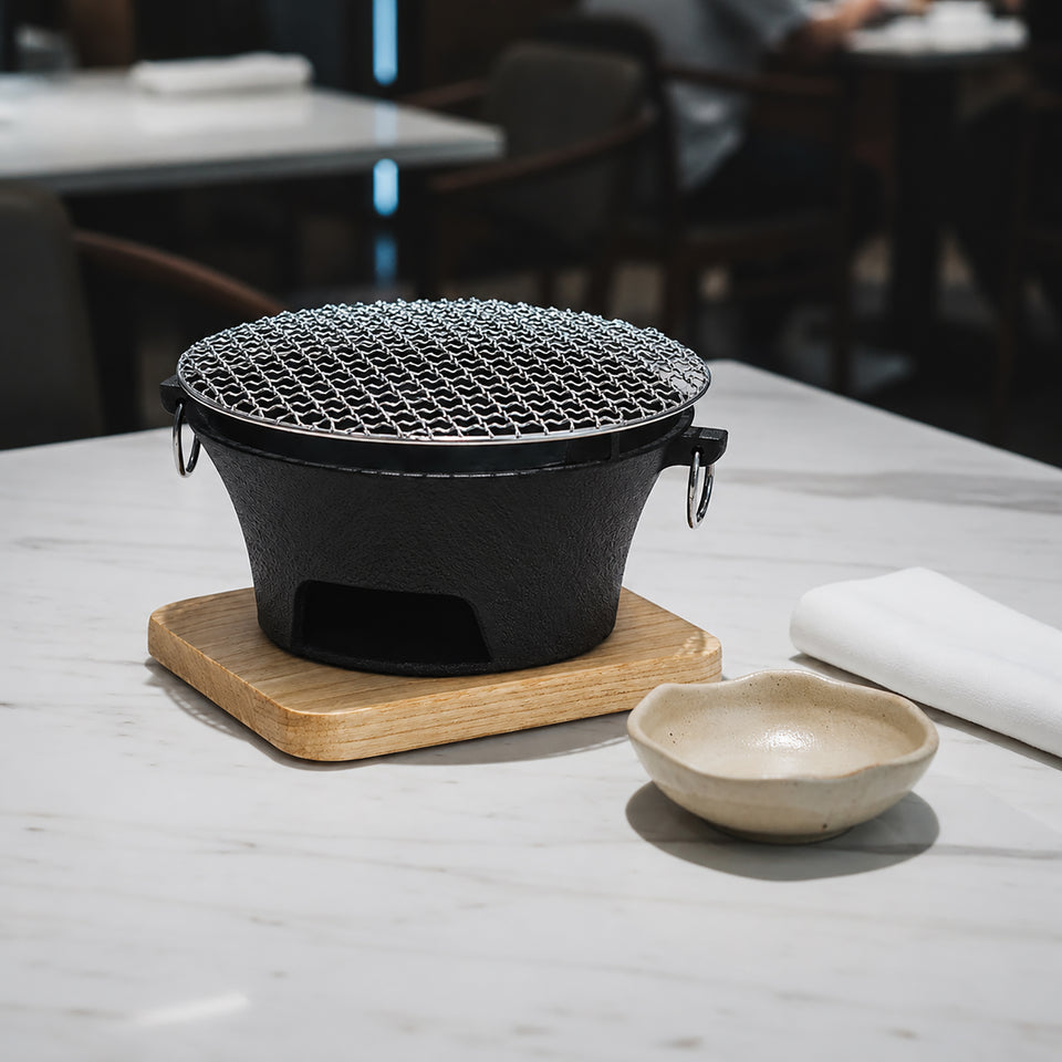 SOGA Large Cast Iron Round Stove Charcoal Table Net Grill Japanese Style BBQ Picnic Camping with Wooden Board