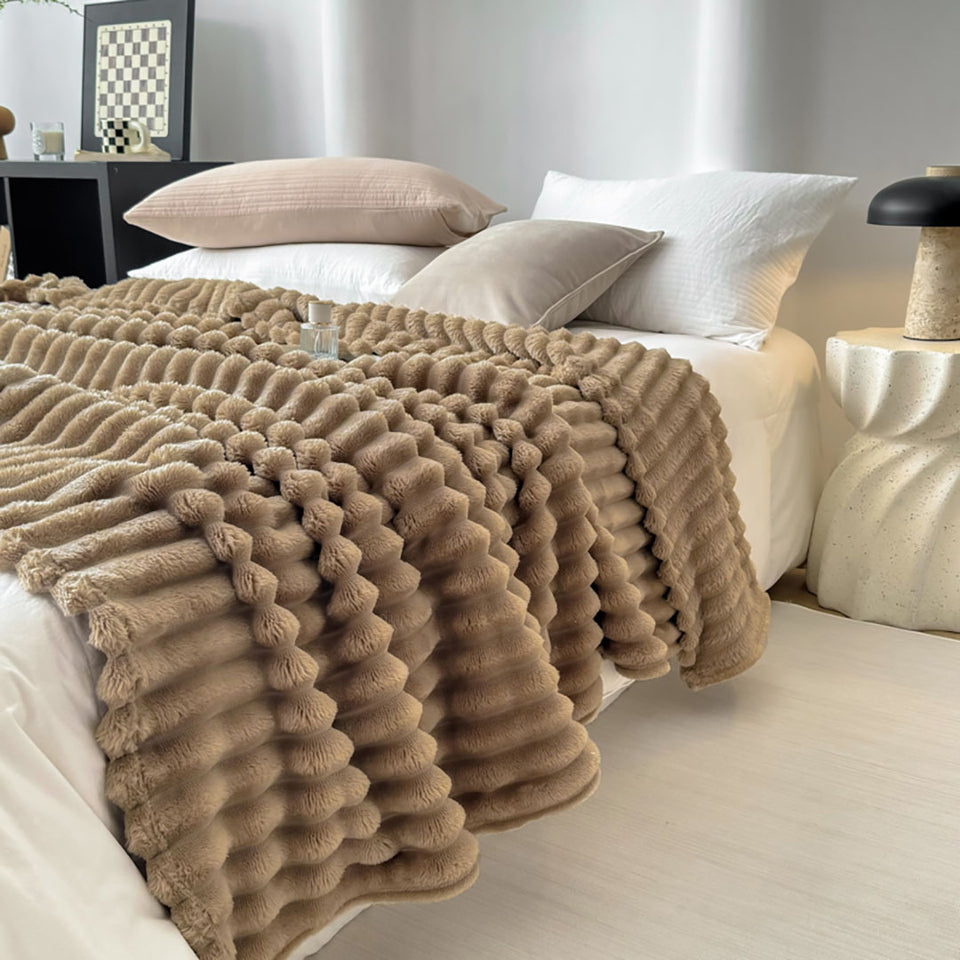 SOGA 200x230cm Warm & Cozy Flannel Polyester Throw Blanket Light Brown