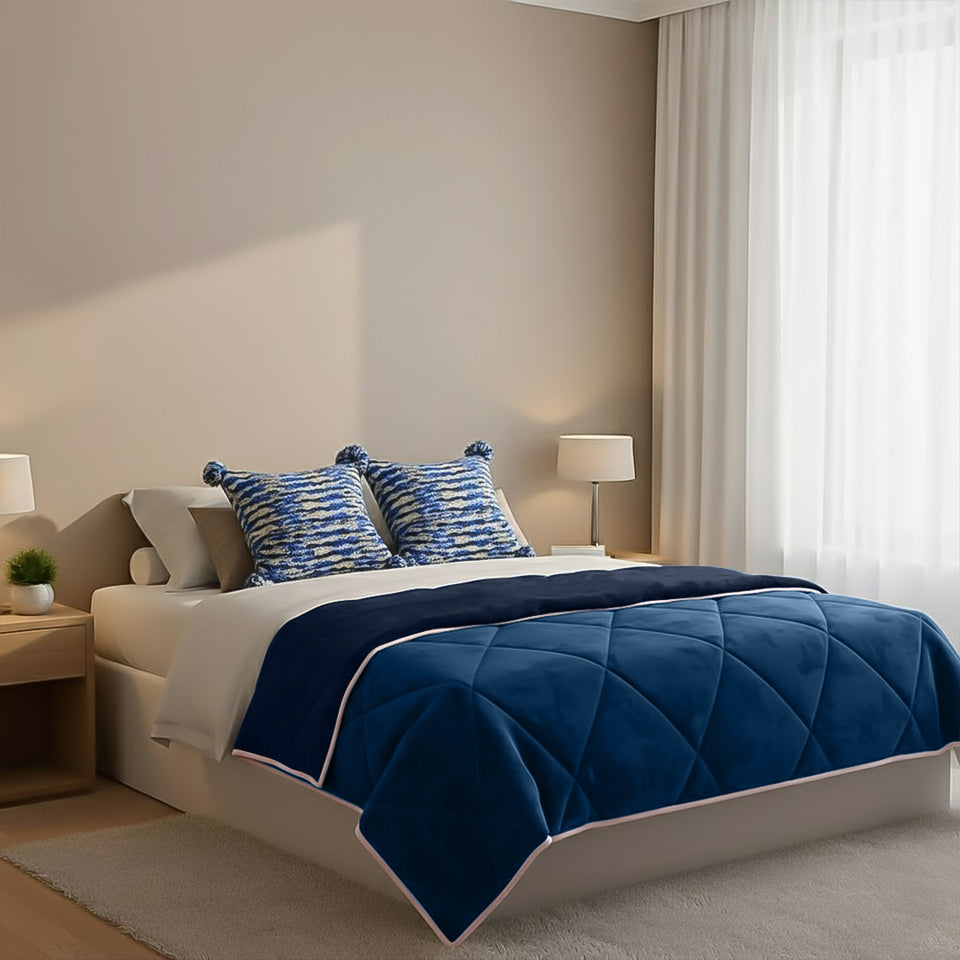 SOGA Home & Living Bundle – 2 Deep Sea Blue Gradient Pillow & Navy Blue Cozy Flannel Blanket
