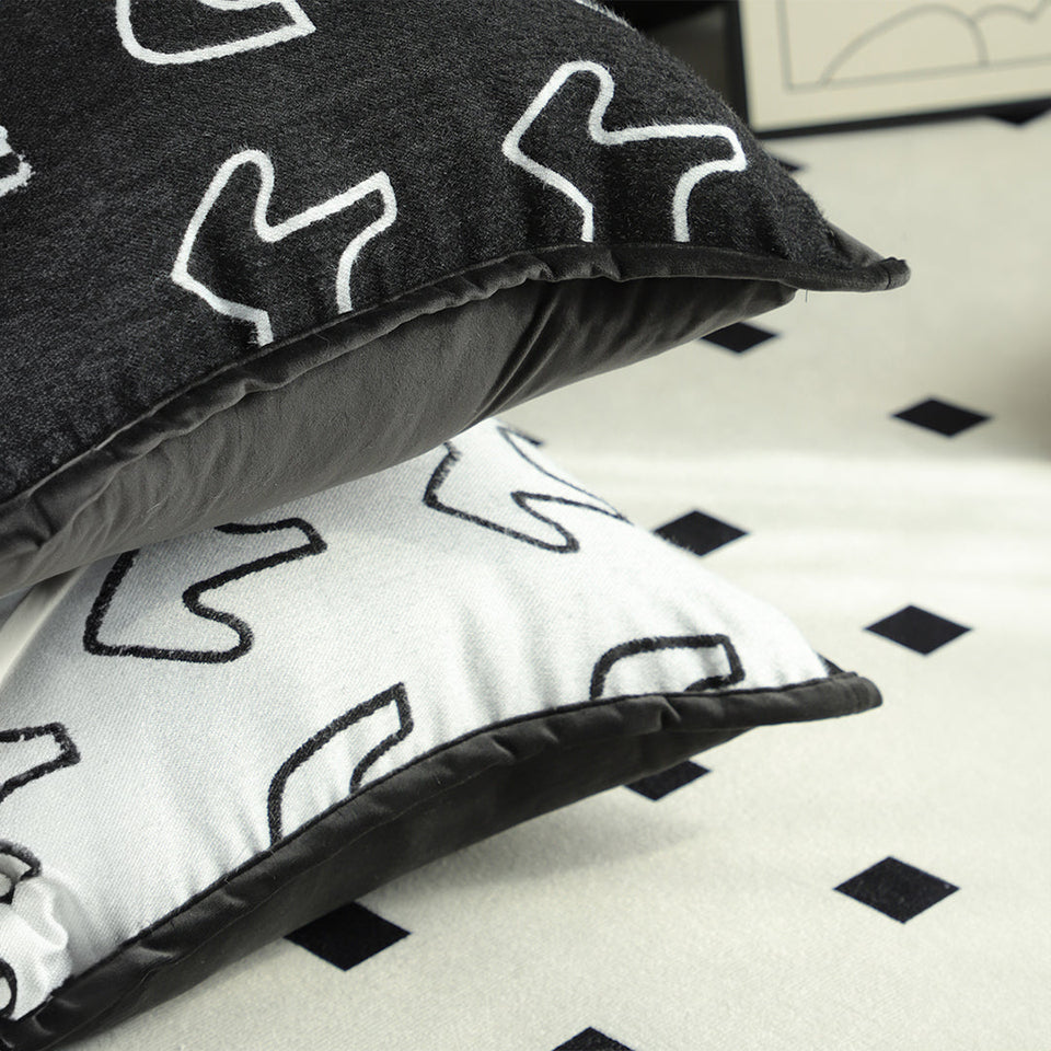 SOGA 2-Pack 45cm White Teddy Fleece Pony Design Throw Pillows