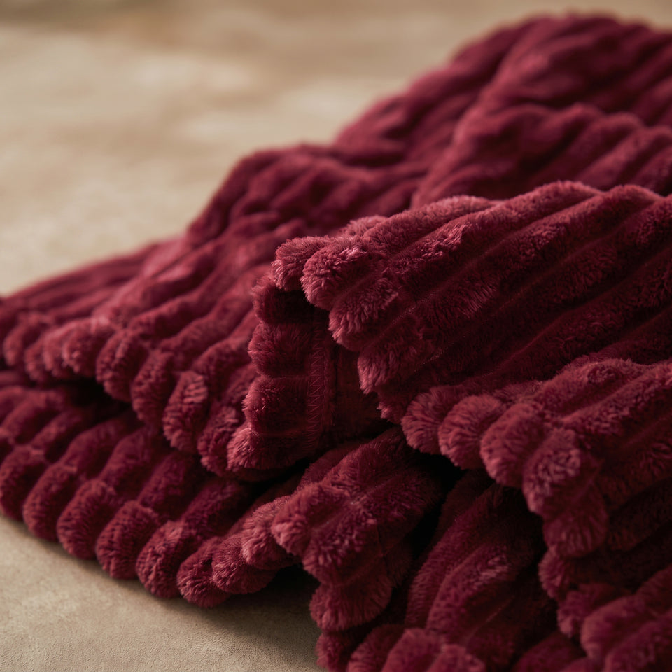 SOGA 150x200cm Burgundy Flannel Polyester Throw Blanket