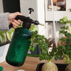 SOGA 4X 2 Liter Mist Water Spray Bottle Hand Held Pressure Adjustable Nozzle with Top Pump Indoor Outdoor Gardening
